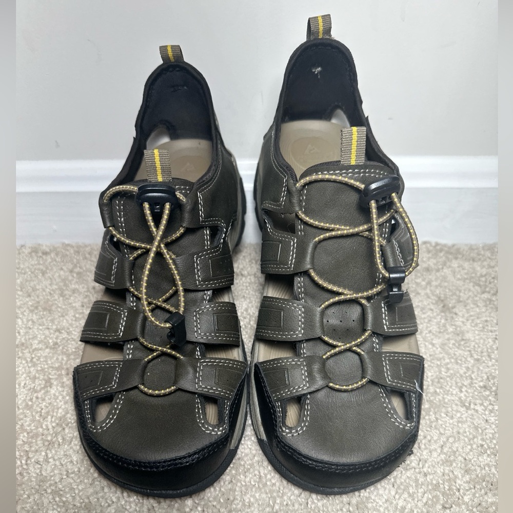 Ozark Trail Mens Olive Green Closed Toe Slip-on Outdoor Hiking Sandals | 7